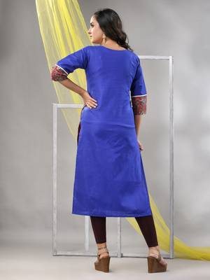 Blue cotton ajrak printed straight kurta 4