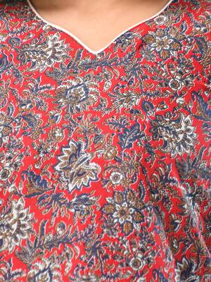 Blue cotton ajrak printed straight kurta 5