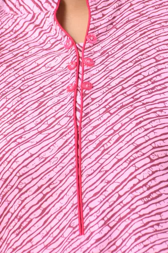 Pink rayon leheriya printed straight kurta