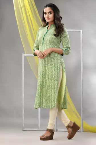 Green rayon leheriya printed straight kurta