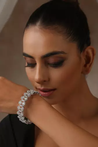 White silver tone zirconia bangle