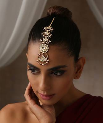 Red gold tone polki maang tikka 3