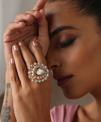 Green rose gold tone polki ring 3