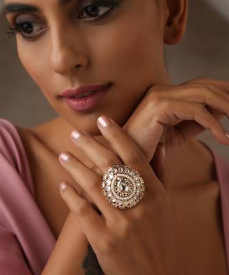 White gold tone polki and pearl ring 3