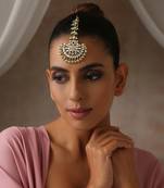 Gold tone polki and pearls maang tikka