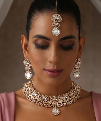 Rose gold tone moissanite polki set with maang tikka 2