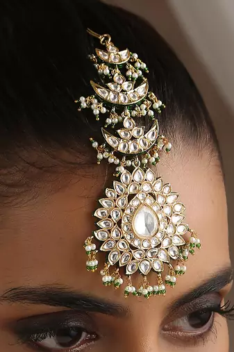 Gold tone moissanite polki maang tikka