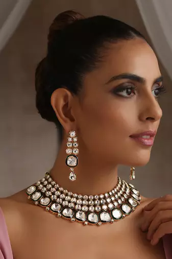 Gold tone moissanite polki necklace set