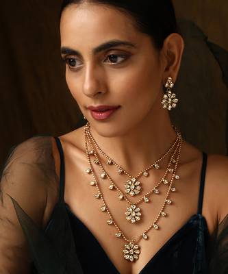 Gold tone kundan layered necklace set 2