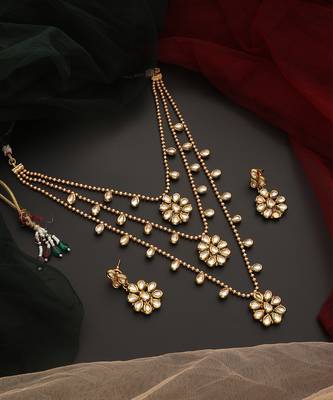Gold tone kundan layered necklace set 4