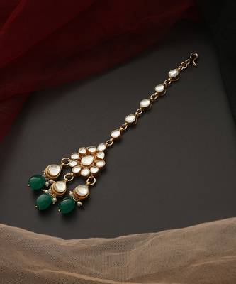Green gold tone kundan maang tikka 4
