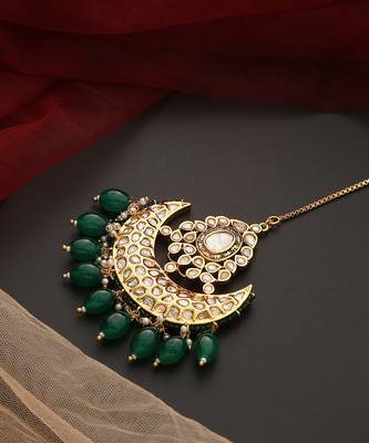 Green gold tone polki maang tikka 3