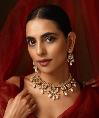 Green gold tone kundan necklace set 1