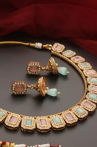 Mint and pink gold tone necklace set