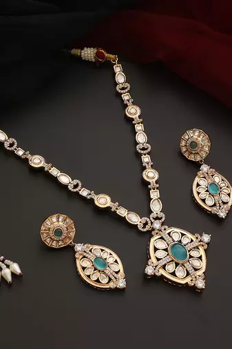 Blue rose gold tone polki pendant set