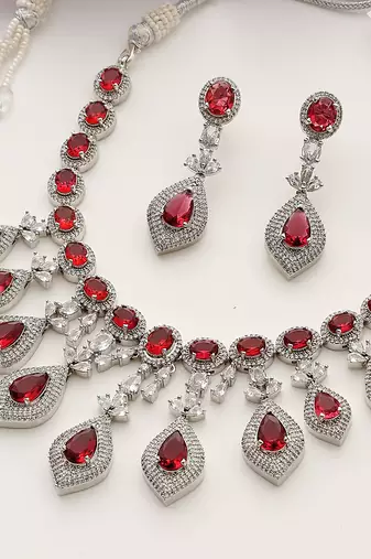 Red silver tone zirconia necklace set
