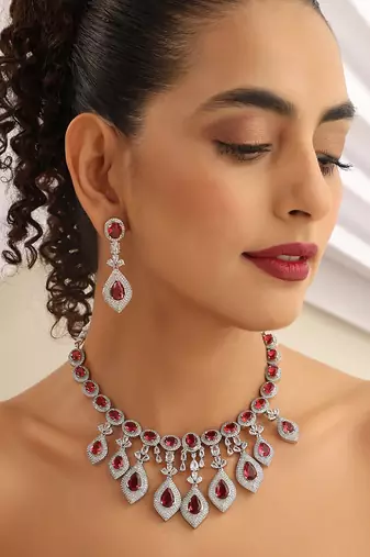 Red silver tone zirconia necklace set