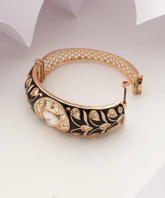 Black gold tone polki bracelet 3