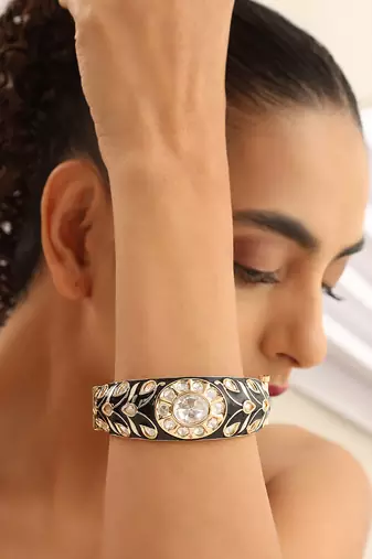 Black gold tone polki bracelet