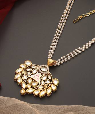 White gold kundan pendant 4