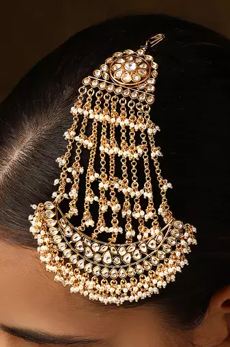 Gold tone polki passa