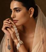 White gold tone polki hath phool