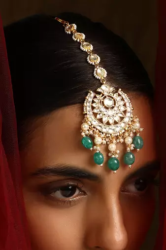 Green gold tone polki maang tikka