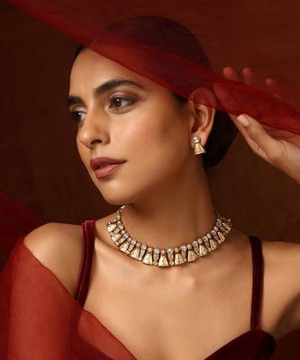 Gold tone kundan temple necklace set 1