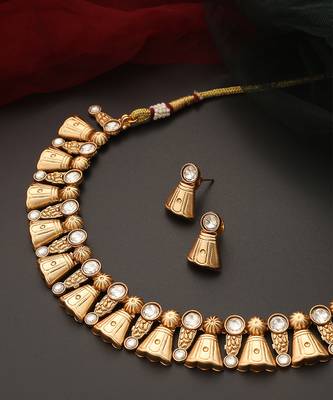 Gold tone kundan temple necklace set 2