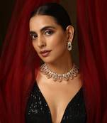 Gold tone polki necklace set