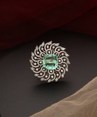 Emerald silver tone zirconia ring 2
