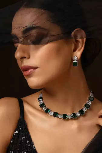 Green silver tone zirconia single line necklace set
