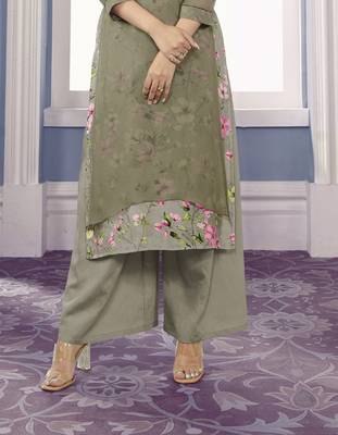 Trendy Grey Georgette Floral Printed Double Layered Sarwoski Work Kurta With Palazzo Sets 3
