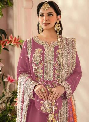 Light purple georgette pakistani salwar suit with dupatta 2
