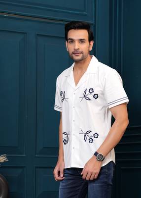 Hatheli's man white embroiderd spread collor pure cotton casual shirt 2