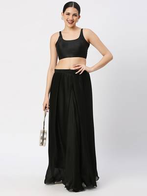 Black Silk Sleeveless Saree Blouse with U Neckline 5