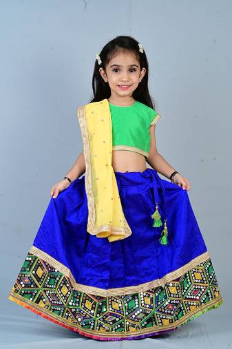Aglare Brocade ,cotton ethnic Lehenga choli for small girls,Girls,Baby girls,kids.Green Blue