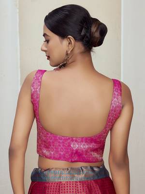 Pink Banarasi Brocade Sleeveless Blouse 2