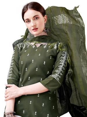 Dark Green Embroidered Kurta Set 3