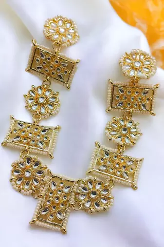 Rajasthani kundan pearl bridal mathapatti sheeshphool