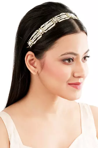 Pearl multistrand white kundan mathapatti sheeshphool