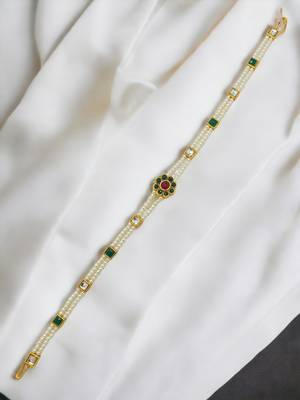 Pearl elegance mathapatti sheeshphool 3