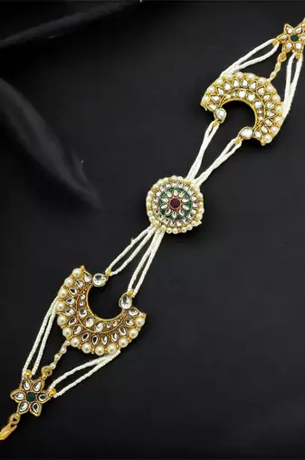 Kundan chandbali bridal mathapatti sheeshphool