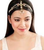 Rajasthani mathapatti style maangtikka