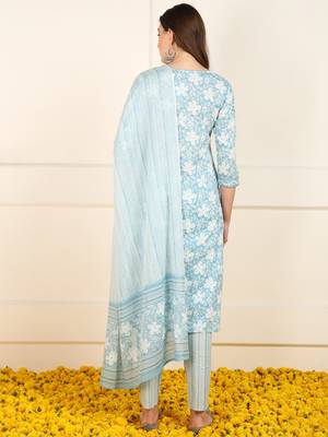 women blue cotton floral printed straight kurta trouser with dupatta (jpskd1034blu) 4