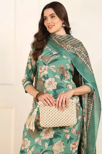 women green cotton floral printed straight kurta trouser with dupatta (jpskd1047grn)