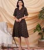 A-line cotton printed dress with pocket.