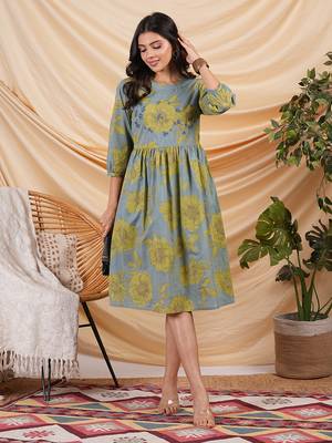 Floral printed dress with bishop sleeve. 1