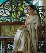 Exclusive Pure Cotton Handloom Saree With Blouse Piece