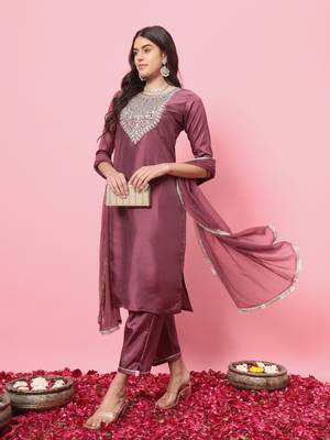  women kurta and trousers pant set silk blend 1
